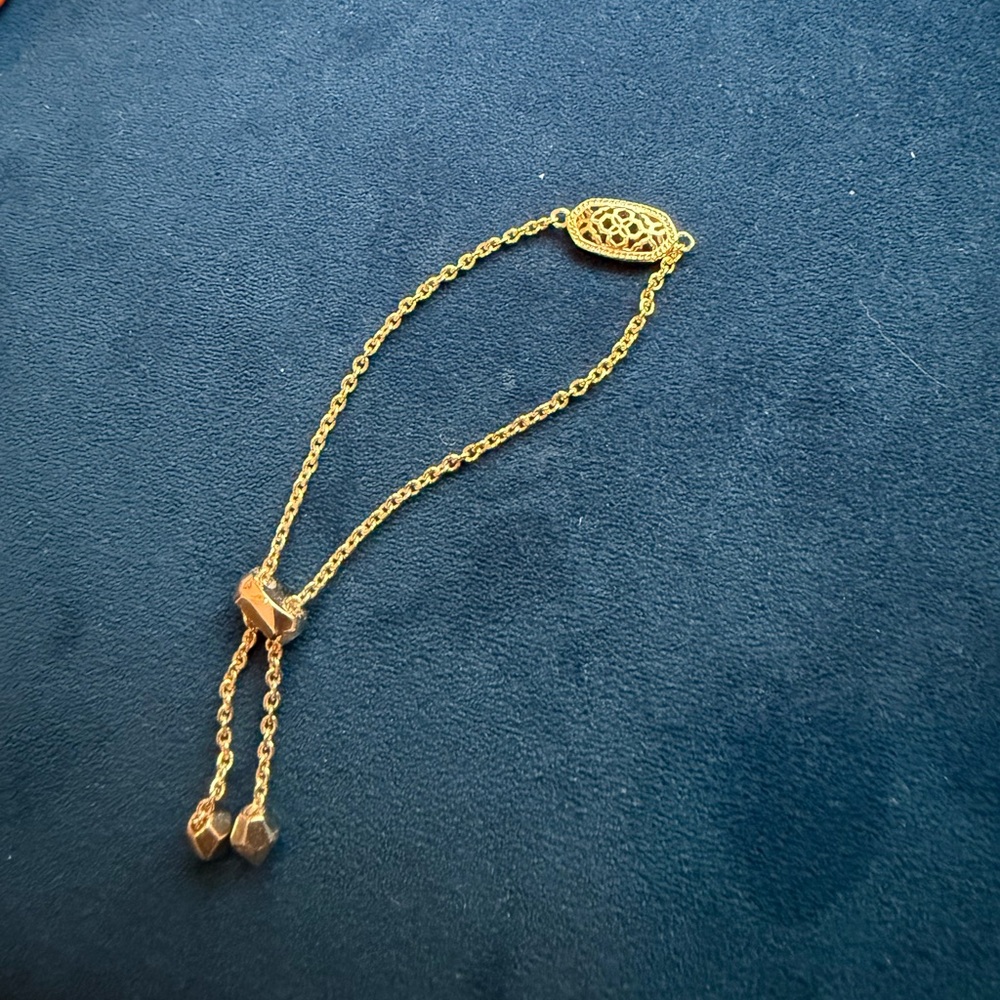 gold kendra scott bracelet
